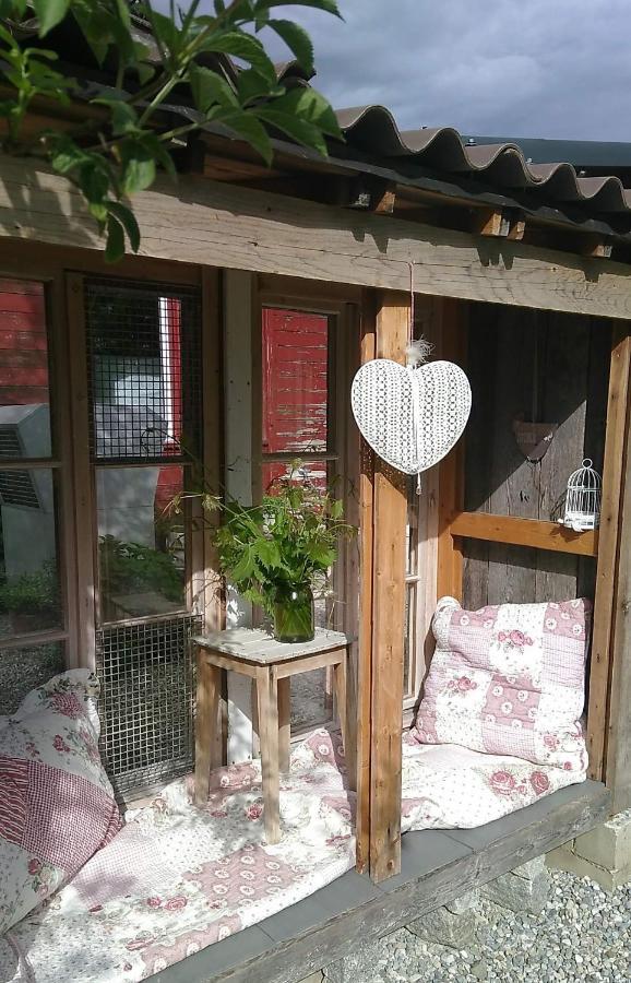 Uznach Bnb Entensee المظهر الخارجي الصورة